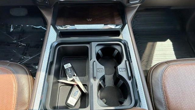 2023 Ford F-450 Super Duty King Ranch
