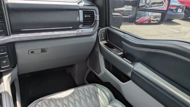 2024 Ford F-450 Super Duty King Ranch