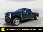 2024 F-450 Super Duty Thumbnail 1