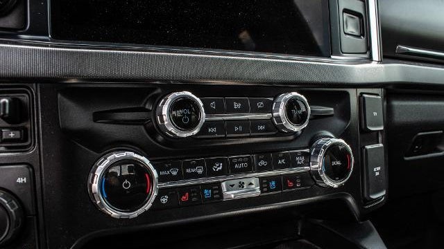 2024 Ford F-450 Super Duty Platinum