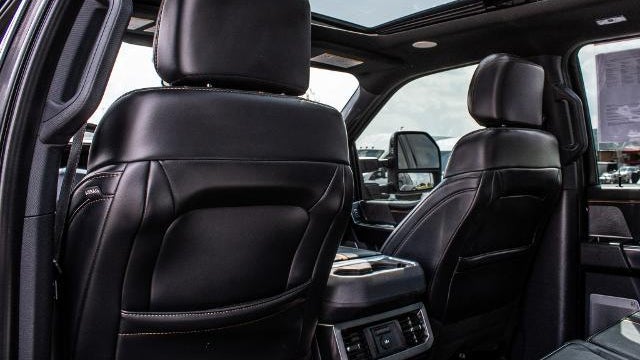2024 Ford F-450 Super Duty Platinum