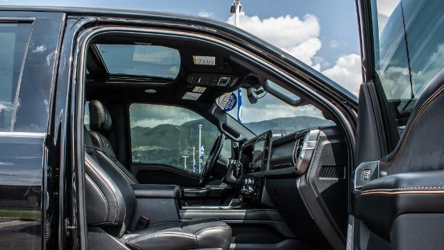 2024 Ford F-450 Super Duty Platinum
