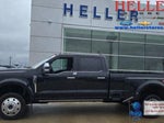 2025 F-450 Super Duty Thumbnail 1