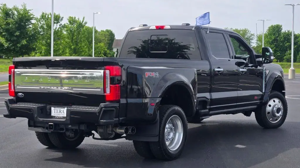 2025 Ford F-450 Super Duty King Ranch