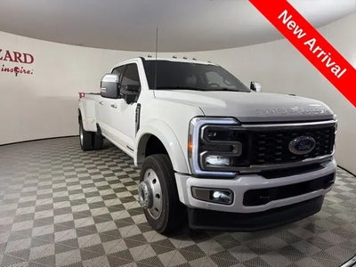 Photo of a 2025 Ford F-450 Super Duty 4X4 King Ranch 4DR Crew Cab 8 FT. LB DRW Pickup for sale