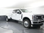 2025 F-450 Super Duty Thumbnail 1