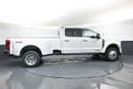 2025 F-450 Super Duty Thumbnail 5