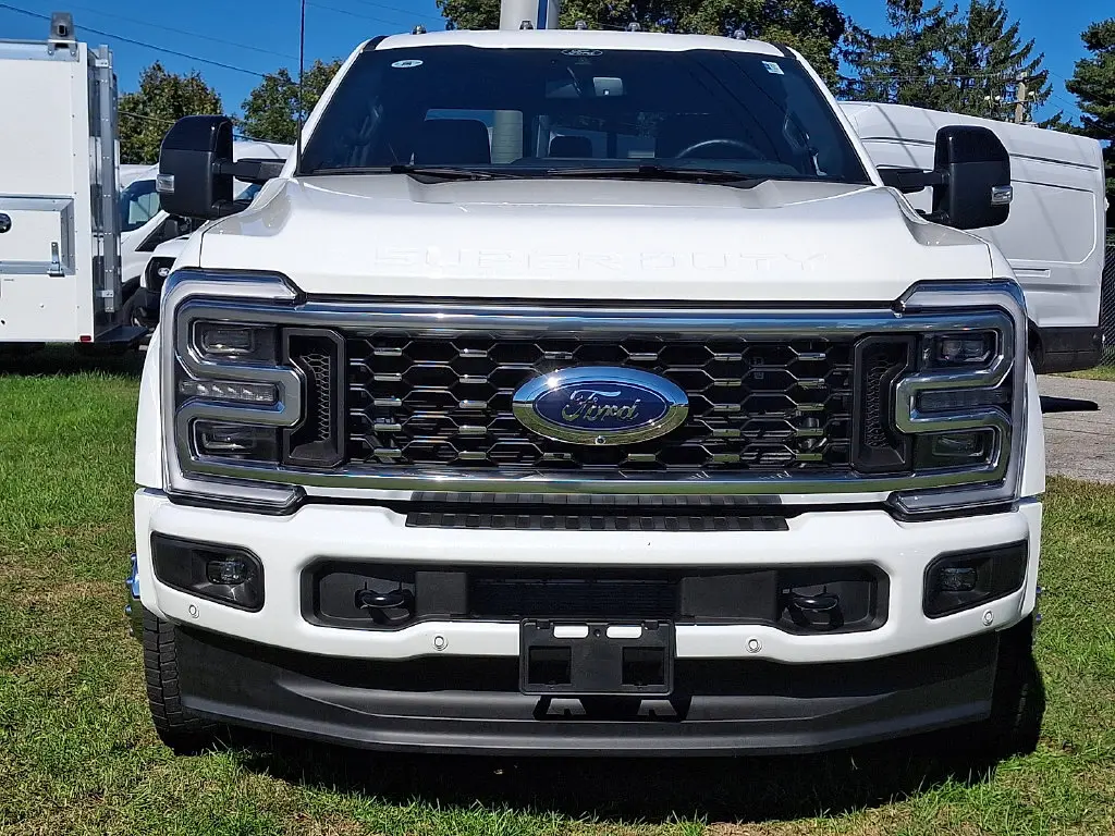 2025 Ford F-450 - $96,200