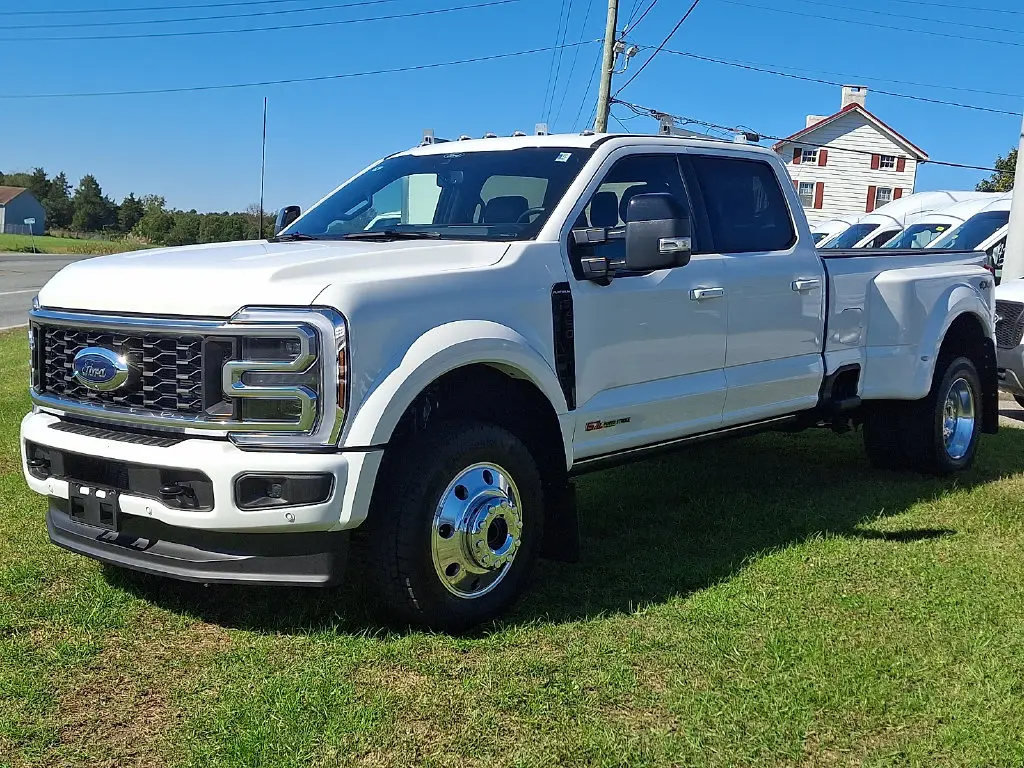 2025 Ford F-450 - $96,200