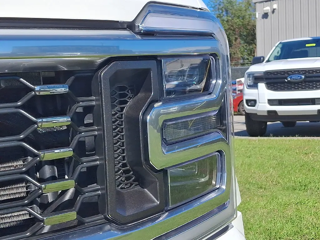 2025 Ford F-450 - $96,200