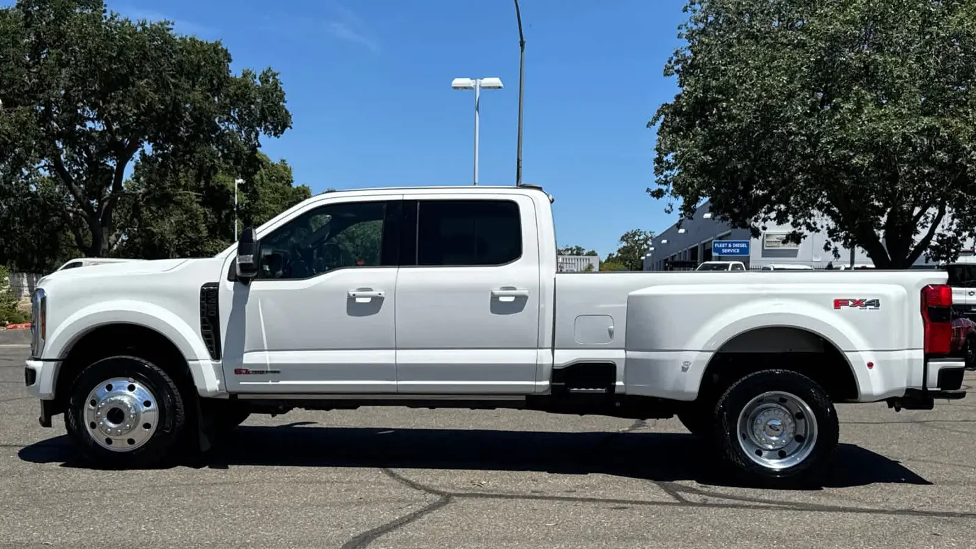 2025 Ford F-450 Super Duty King Ranch
