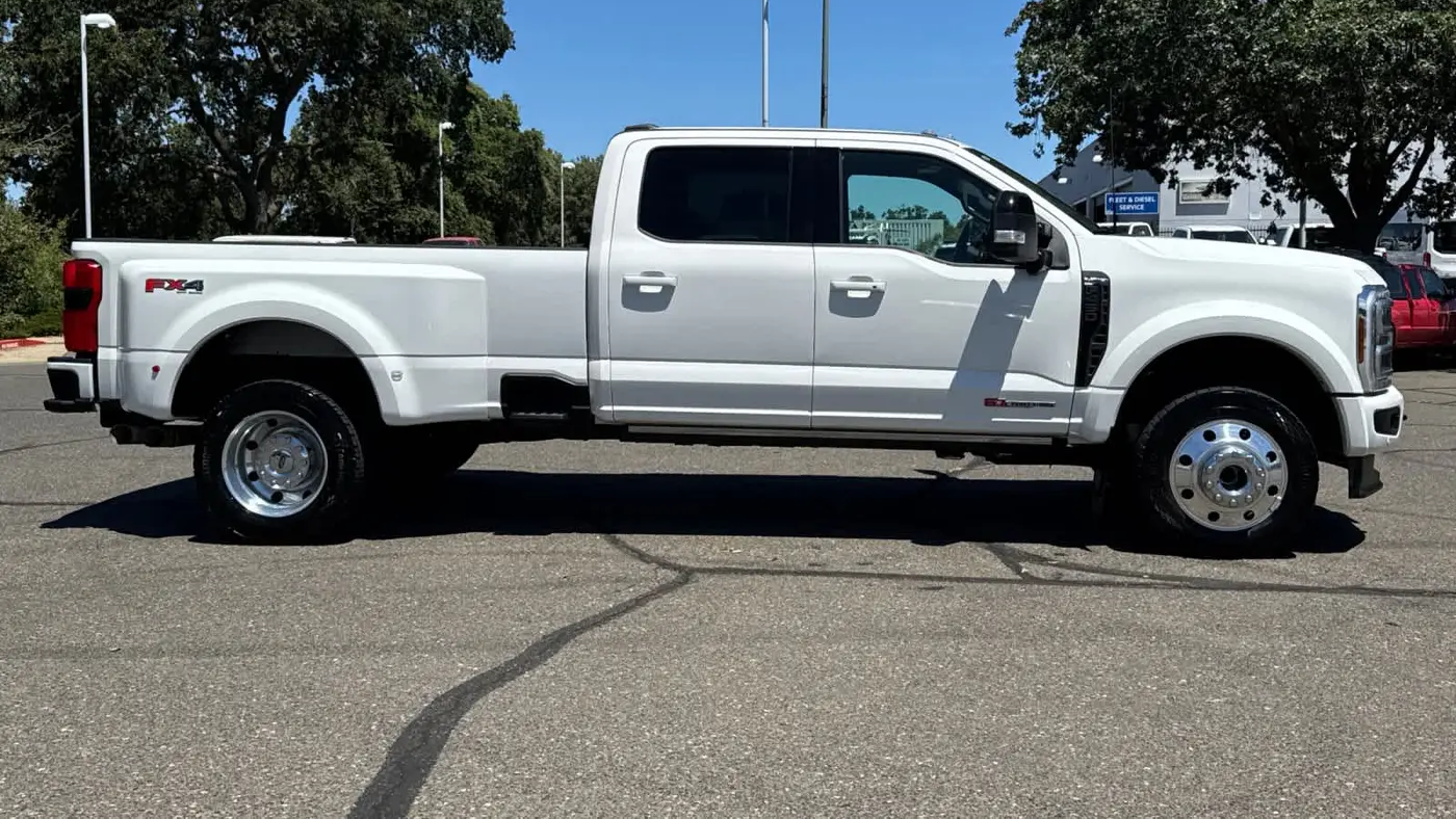 2025 Ford F-450 Super Duty King Ranch