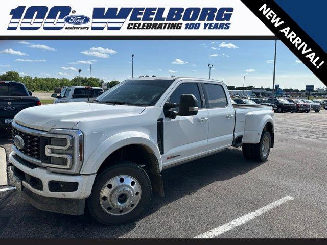 2026 Ford F-450 - $90,000