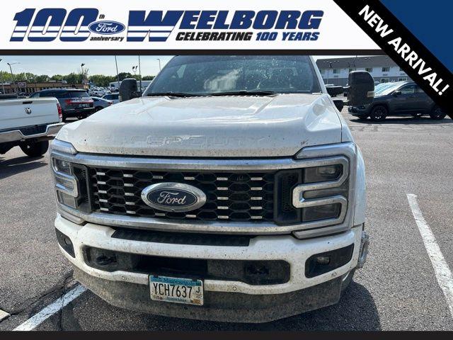 2026 Ford F-450 - $90,000