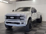 2026 F-450 Super Duty Thumbnail 4