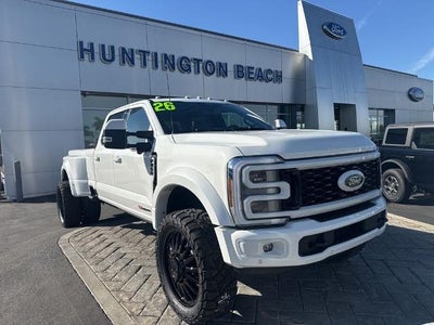 2026 Ford F-450 Super Duty 4X4 Lariat 4DR Crew Cab 8 FT. LB DRW Pickup