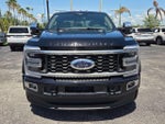 2026 F-450 Super Duty Thumbnail 2