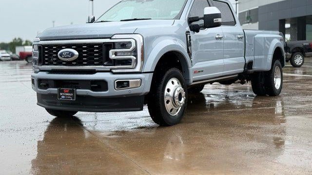 2026 Ford F-450 Super Duty XLT