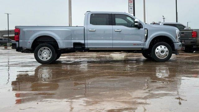 2026 Ford F-450 Super Duty XLT
