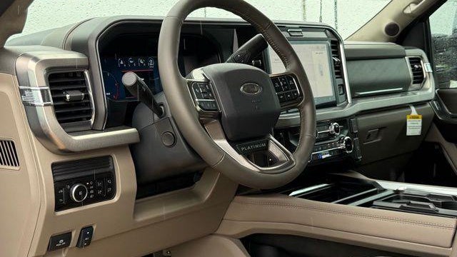 2026 Ford F-450 Super Duty XLT