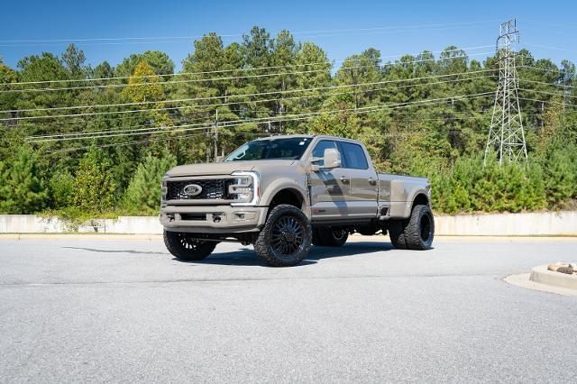 2027 Ford F-450 - $119,874