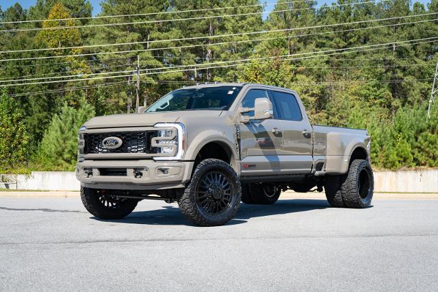 2027 Ford F-450 - $119,874