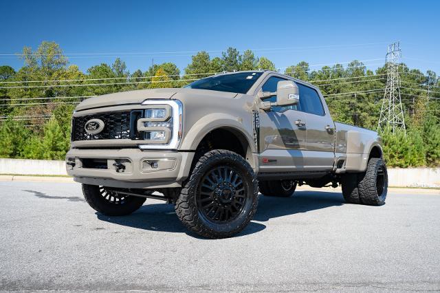 2027 Ford F-450 - $119,874