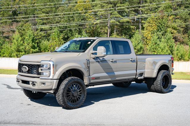 2027 Ford F-450 - $119,874