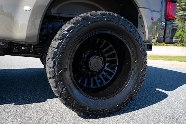 2027 Ford F-450 - $119,874