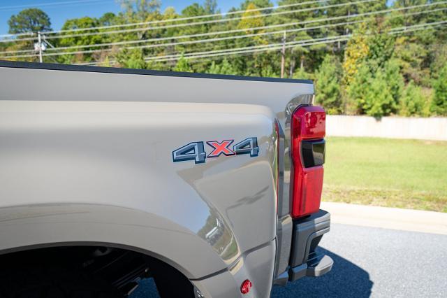 2027 Ford F-450 - $119,874