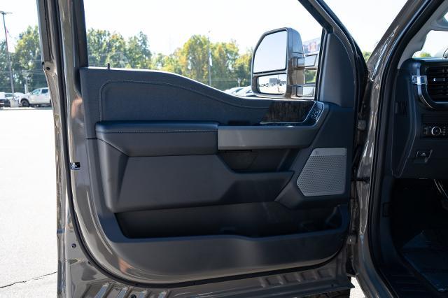 2027 Ford F-450 - $119,874