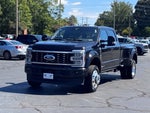 2024 F-450 Super Duty Thumbnail 2