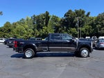 2024 F-450 Super Duty Thumbnail 4