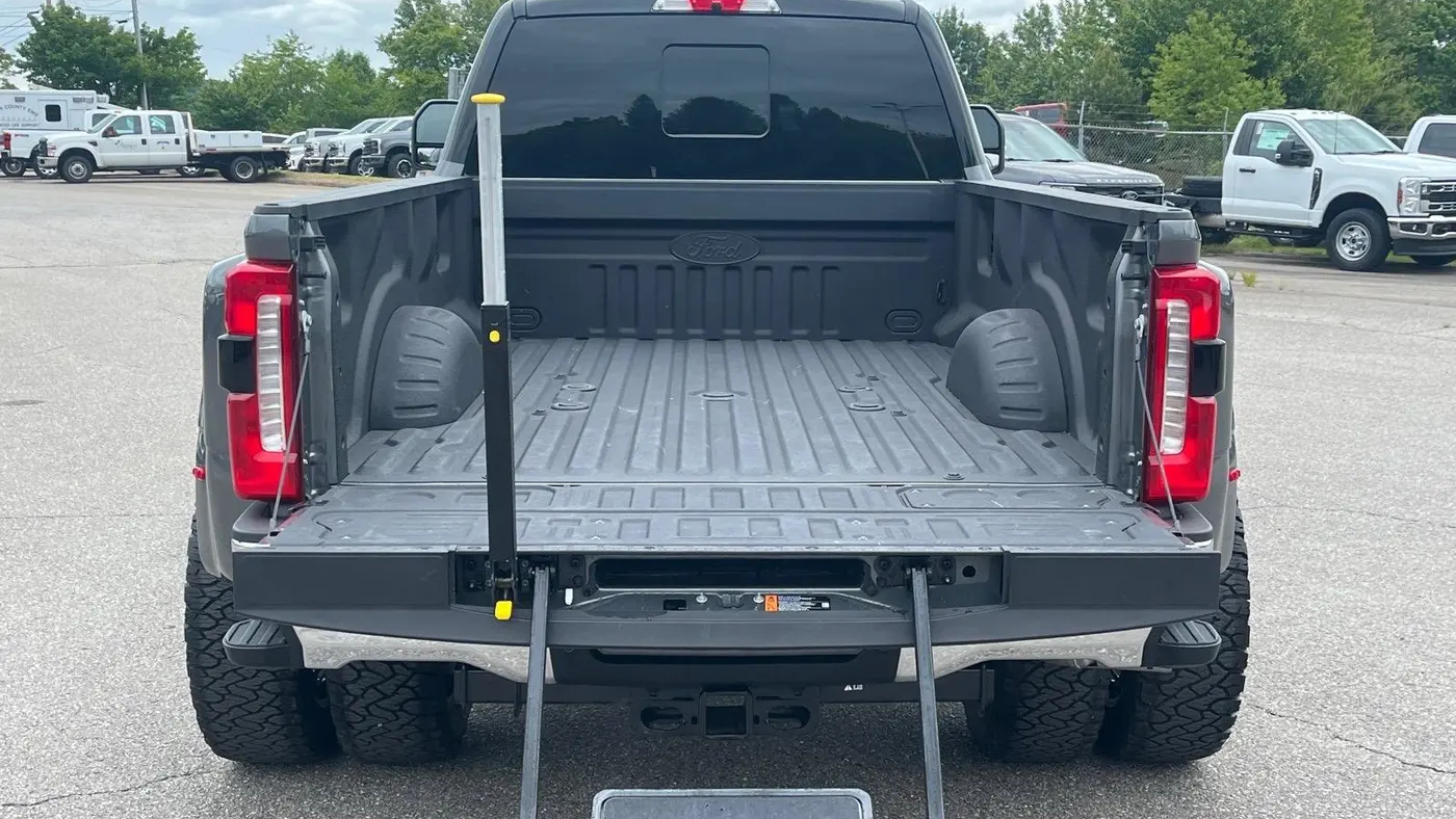 2025 Ford F-450 Super Duty King Ranch