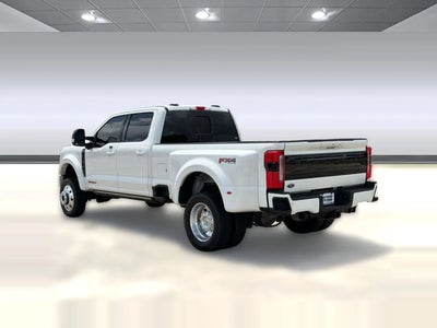 Photo of a 2025 Ford F-450 Super Duty 4X4 King Ranch 4DR Crew Cab 8 FT. LB DRW Pickup for sale