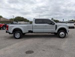 2025 F-450 Super Duty Thumbnail 3