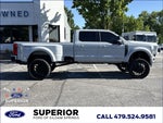 2025 F-450 Super Duty Thumbnail 2