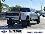 2025 F-450 Super Duty Thumbnail 3