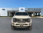 2026 F-450 Super Duty Thumbnail 2