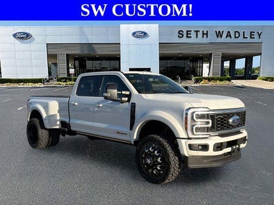 Photo of a 2026 Ford F-450 Super Duty 4X4 XLT 4DR Crew Cab 8 FT. LB DRW Pickup for sale