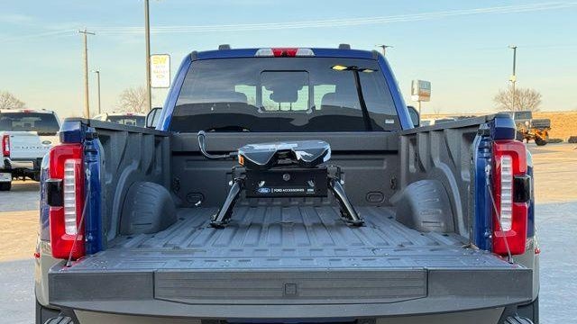 2026 Ford F-450 Super Duty Platinum
