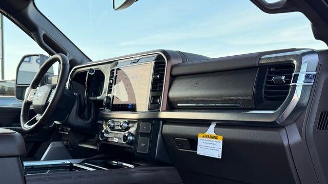 2026 Ford F-450 Super Duty Platinum