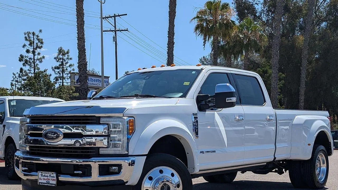 2017 Ford F-450 Super Duty King Ranch