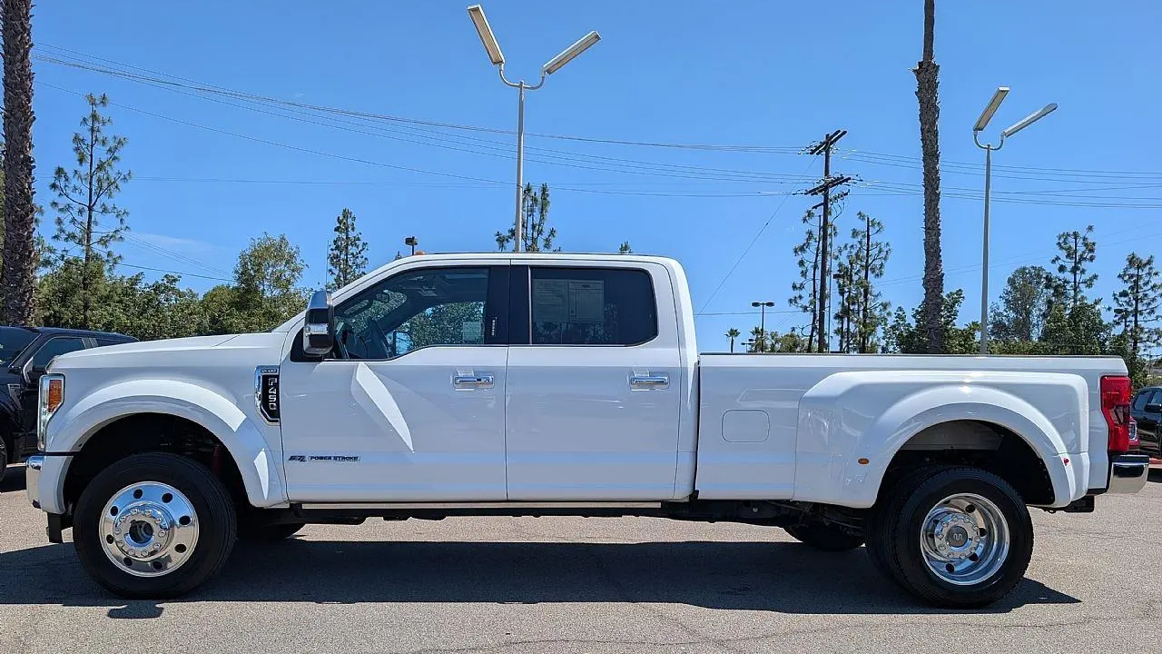 2017 Ford F-450 Super Duty King Ranch
