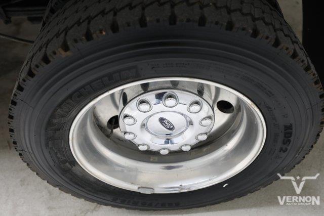 2019 Ford F-450 - $37,997