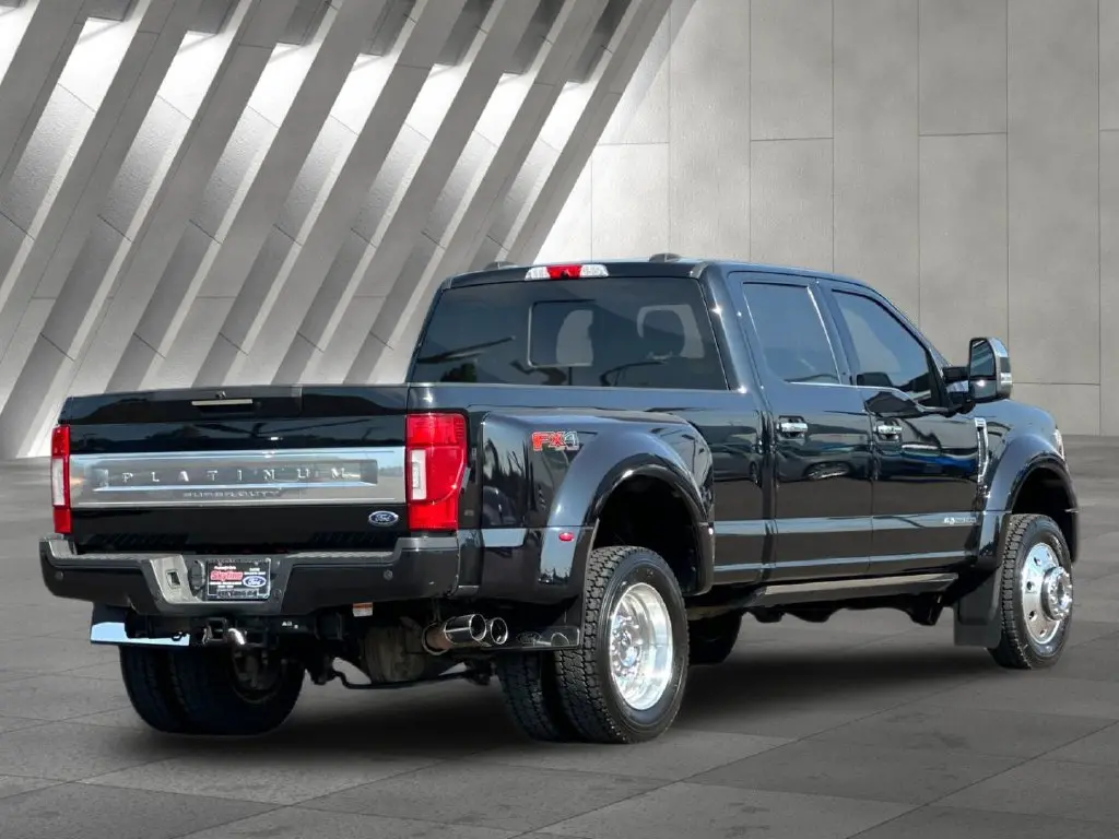 2022 Ford F-450 - $84,970