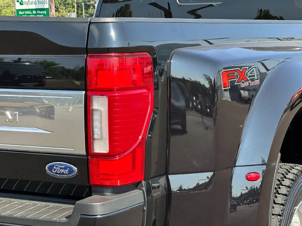 2022 Ford F-450 - $84,970