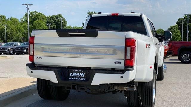 2022 Ford F-450 Super Duty Platinum