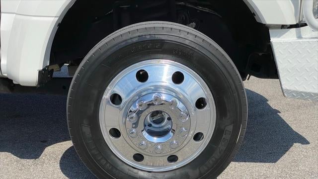 2022 Ford F-450 Super Duty Platinum
