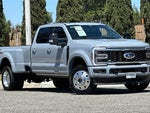 2025 F-450 Super Duty Thumbnail 2